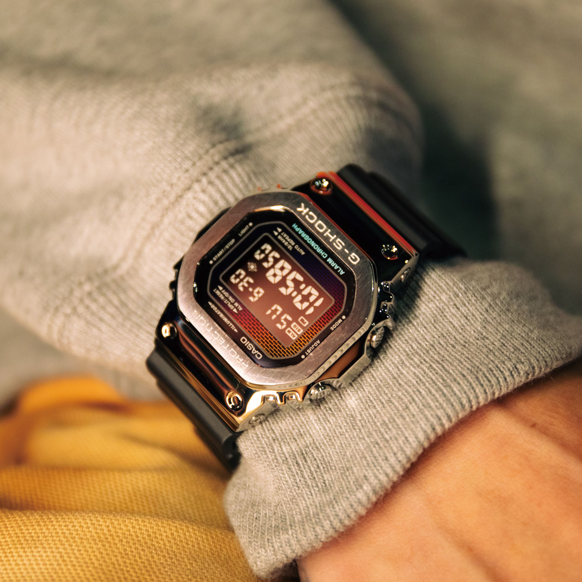CASIO G-SHOCK Mod. THE ORIGIN METAL COVERED -  RAINBOW BRICK WALL SERIE 3