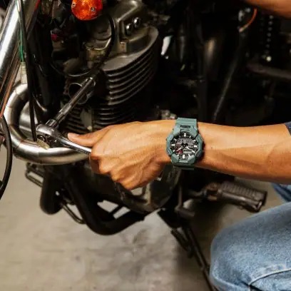 CASIO G-SHOCK Mod. NEW RUGGED BASIC Analog-Digital 10-Year Battery 8