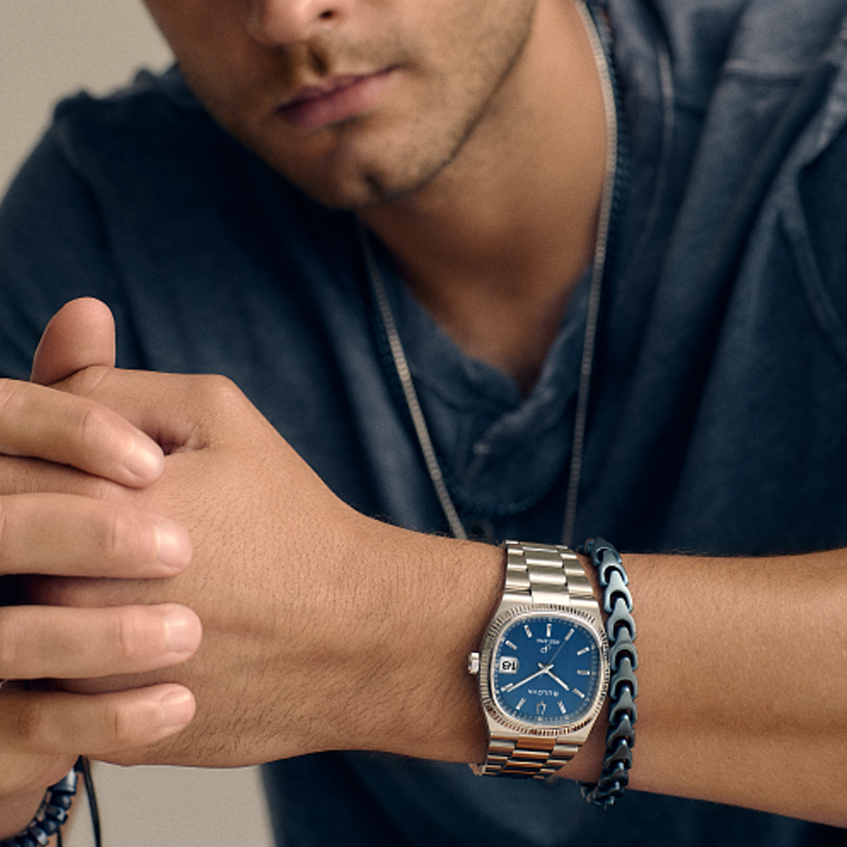 BULOVA Mod. SUPER SEVILLE 4