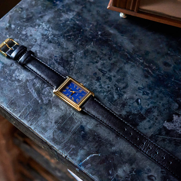 CASIO COLLECTION Mod. LADY TANK. GOLD. LEATHER - BLUE 2