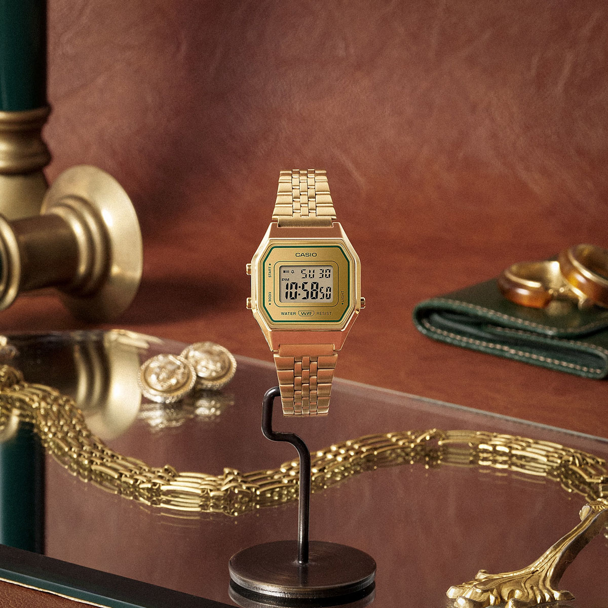 CASIO VINTAGE Mod. ICONIC - GOLD 3